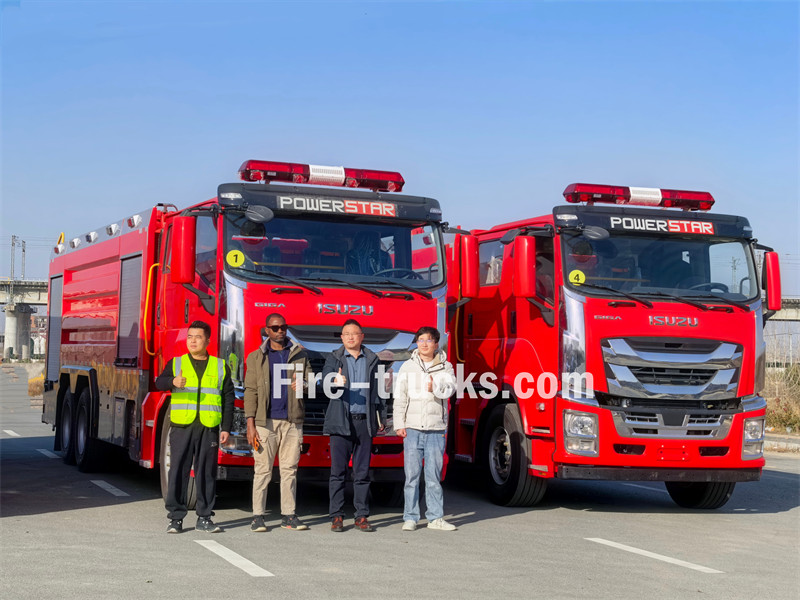 Isuzu FVZ water foam fire fighting truck