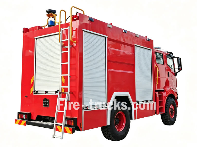 ISUZU 4x4 offroad forest fire truck