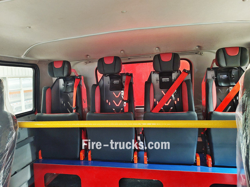ISUZU 300HP water foam fire truck
